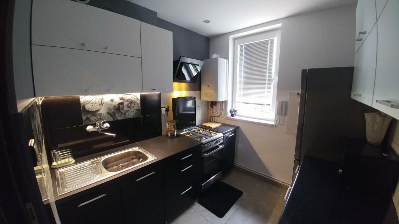 Apartamenty Korona ครอสโน ภายนอก รูปภาพ