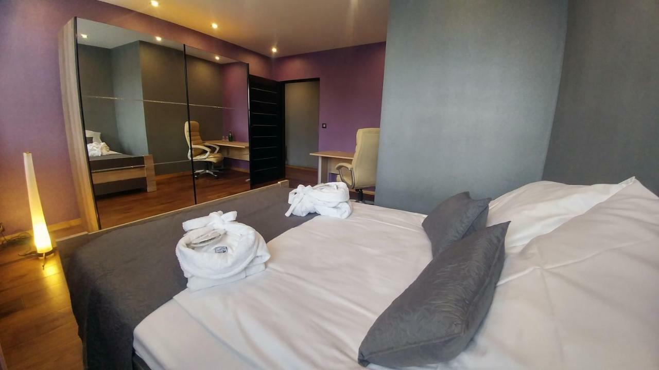 Apartamenty Korona ครอสโน ภายนอก รูปภาพ