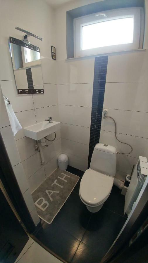 Apartamenty Korona ครอสโน ภายนอก รูปภาพ