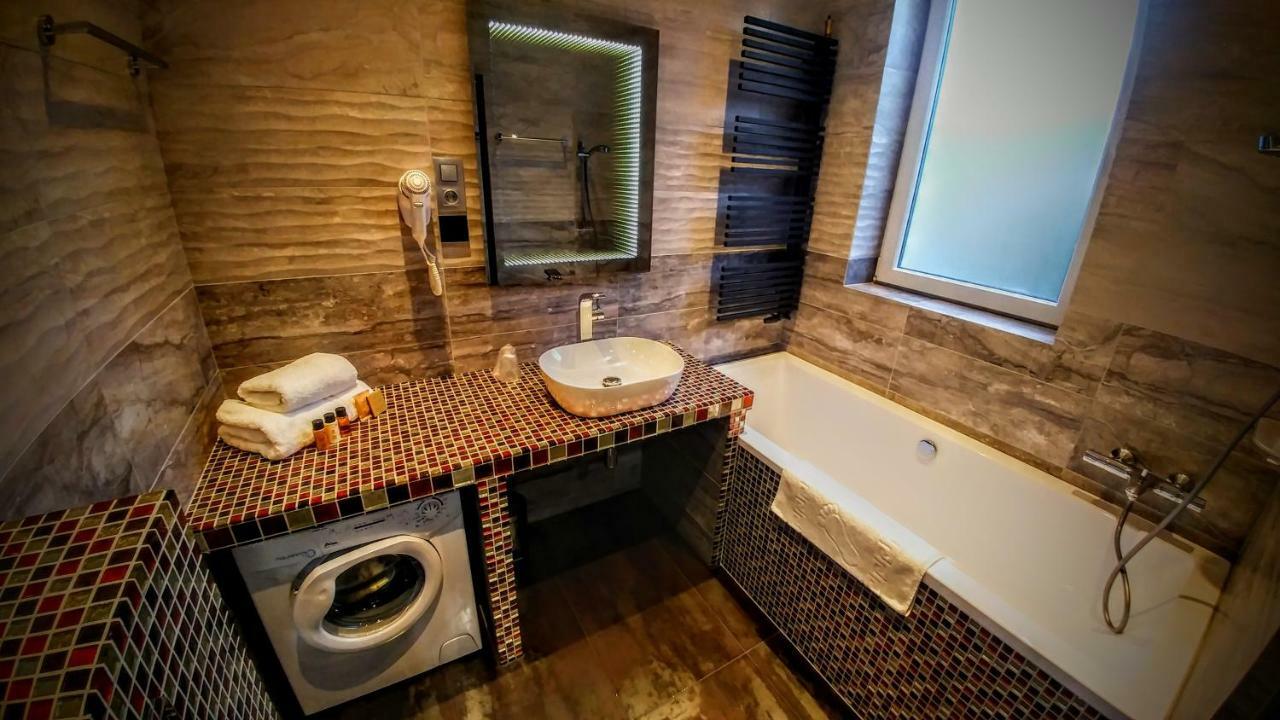 Apartamenty Korona ครอสโน ภายนอก รูปภาพ